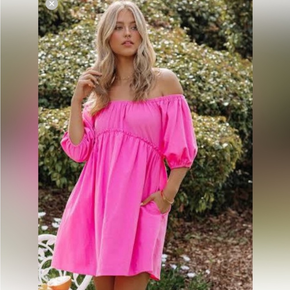 ⚜️ Vici Pink Off-the-Shoulder Dress